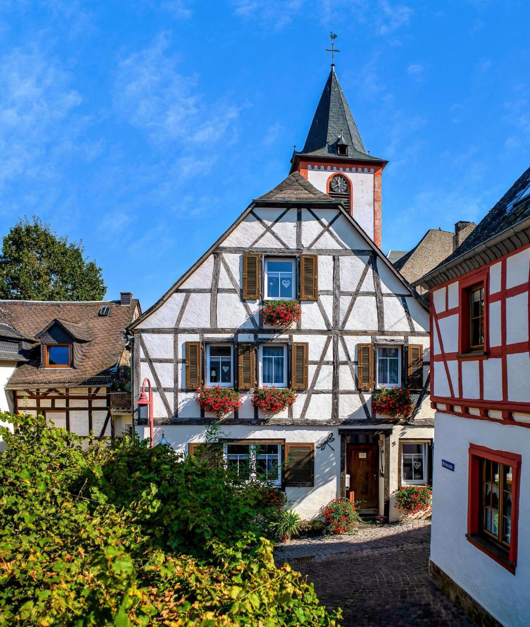 Ferienapartment Rebwinkel Burgen  Exterior foto